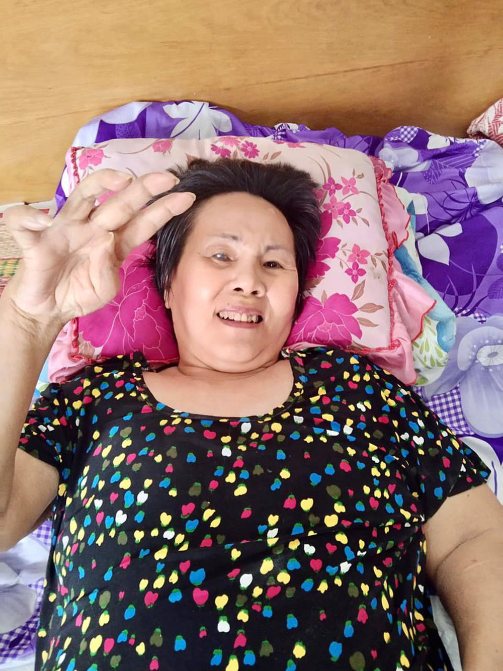 Tình trạng hiện tại của nghệ sĩ Hoàng Lan sau 4 tháng phẫu thuật vùng lưng hoại tử-2