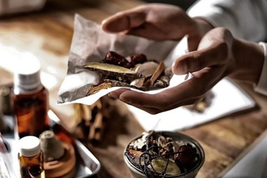 Bộ Y tế thu hồi công văn về 12 loại thuốc hỗ trợ điều trị Covid-19