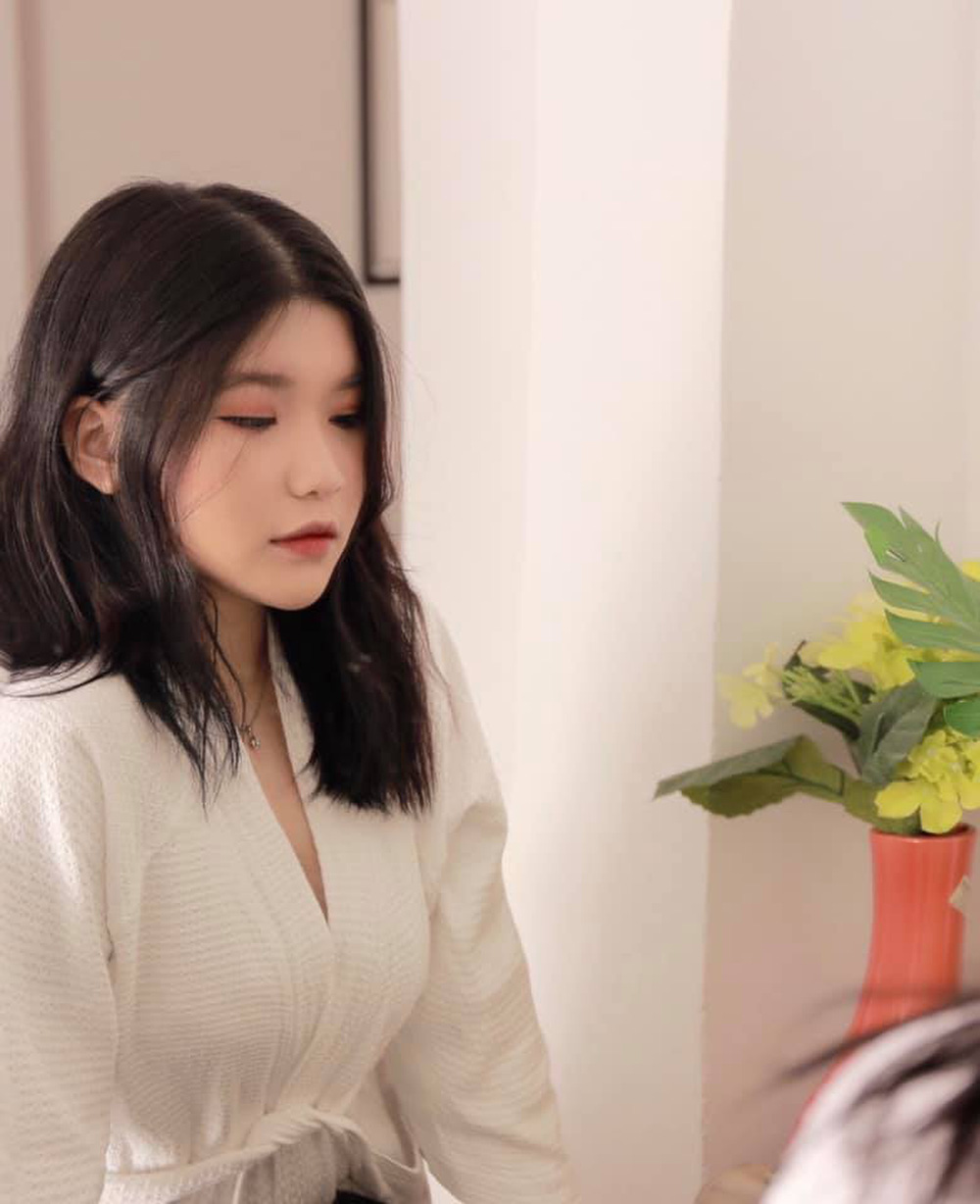 Hot girl trong vụ lộ 40GB ảnh nóng: Từng bị tung clip nhạy cảm lên mạng xã hội cách đây 3 năm-5