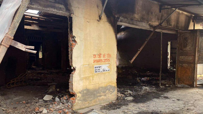 2 vợ chồng tử vong sau tiếng nổ trong đám cháy ở Hải Phòng-1