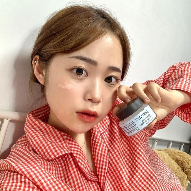 Không phải ra ngoài nắng, chị em tranh thủ dưỡng da sáng bật tông và 0% khuyết điểm với 5 bước-2