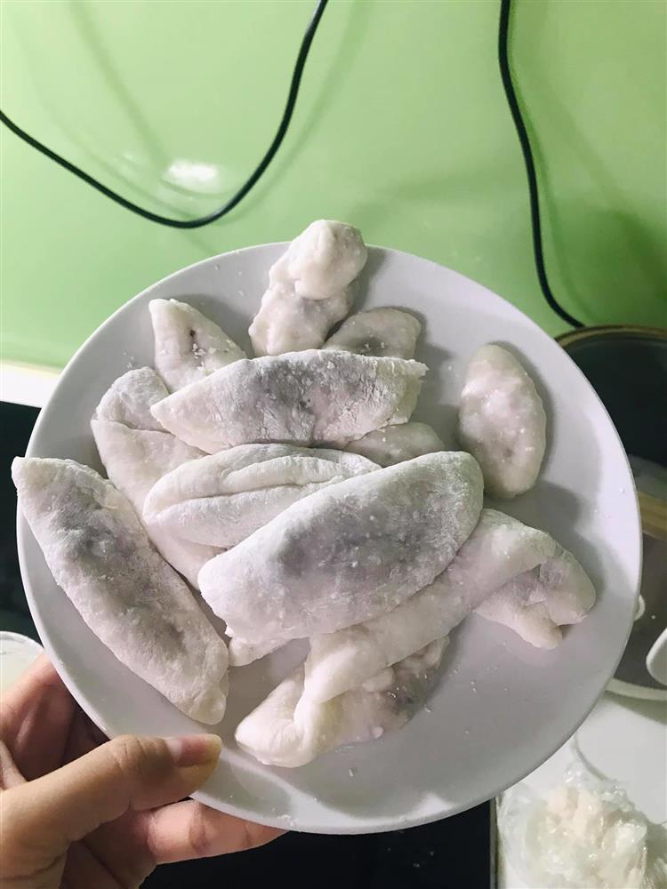 Chuyện những gia đình không biết nấu ăn mùa dịch - vào bếp như một trận chiến, dù thắng hay bại thì đau nhất vẫn là lúc tự ăn thứ mình tạo ra-3