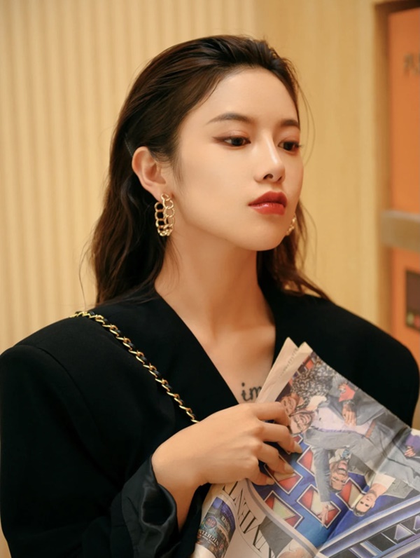 Sập bẫy quý bà thành đạt, nạn nhân vẫn cam tâm tình nguyện làm quân cờ trong đường dây lừa đảo suốt 20 năm chỉ bởi nguyên nhân này-5