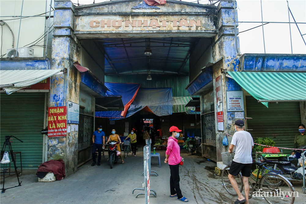 Hà Nội bắt đầu phát phiếu đi chợ cho người dân theo ngày chẵn, ngày lẻ-1