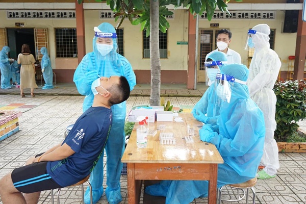 5 triệu chứng cho thấy F0 cần tới bệnh viện trước khi quá muộn-2