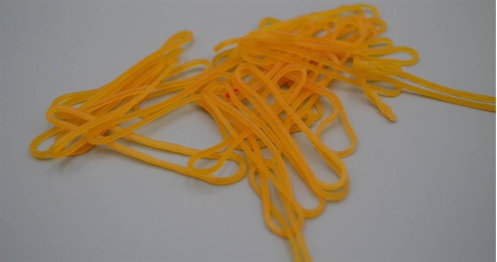 Đặt một vài sợi dây chun trong phòng tắm sẽ rất hữu ích, có thể giúp bạn tiết kiệm được rất nhiều tiền trong một năm-1