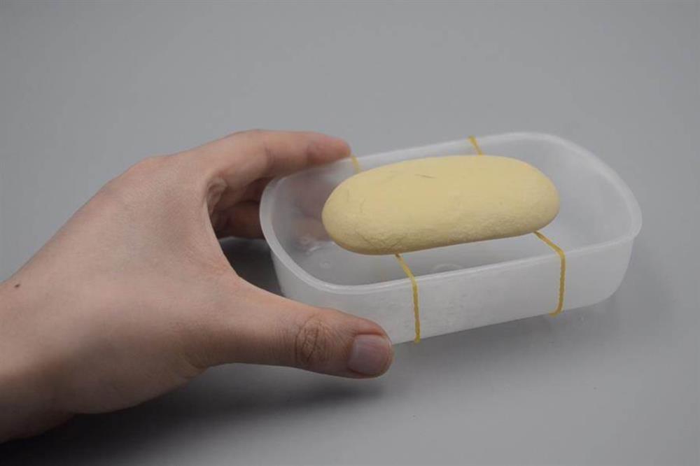 Đặt một vài sợi dây chun trong phòng tắm sẽ rất hữu ích, có thể giúp bạn tiết kiệm được rất nhiều tiền trong một năm-2