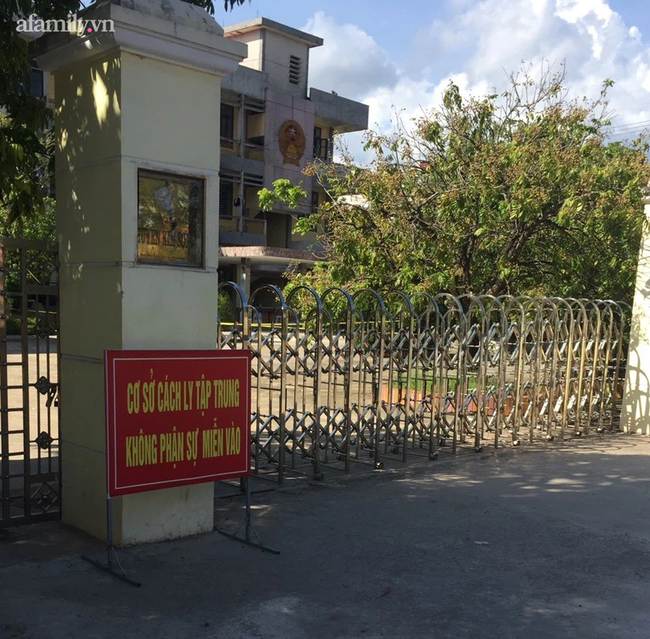 Ninh Bình: Mẹ dương tính với SARS-CoV-2, bà ngoại đi cách ly cùng bé 3 tháng tuổi để chăm sóc cháu-1