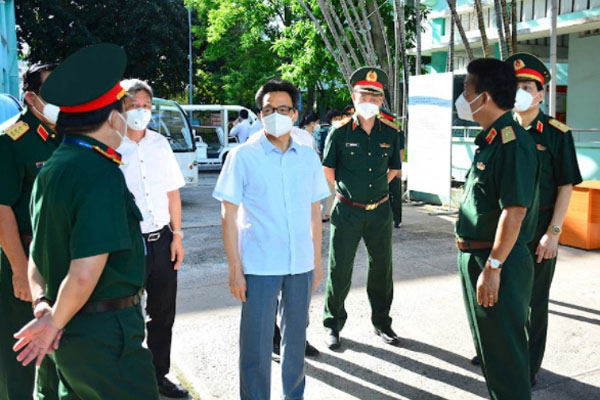 TP.HCM báo động F0 lang thang ngoài cộng đồng-6