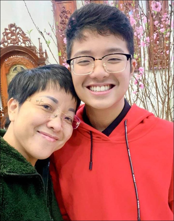 Thảo Vân chia tay Công Lý đã lâu, con trai khuyên nên lấy chồng hoặc ít nhất cũng có người yêu, mẹ hỏi lại 1 câu thật xúc động-5