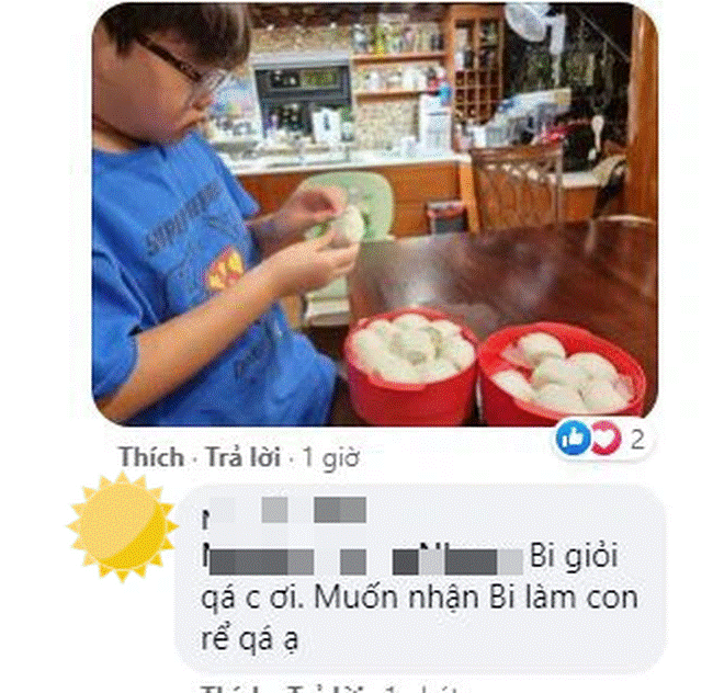 Bi béo gây cười vì mặc quần như không mặc nhưng đang cặm cụi làm gì mà các mẹ lại tranh nhau nhận con rể-6