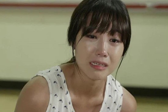 Mở tủ lạnh nhà chị dâu, tôi choáng ngợp với những đồ trong đó và càng sốc hơn khi biết nguồn cung