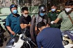 Chân dung thiếu nữ sinh năm 1999 bị truy nã vẫn đi buôn 1.500 viên thuốc lắc ở Bắc Giang-4
