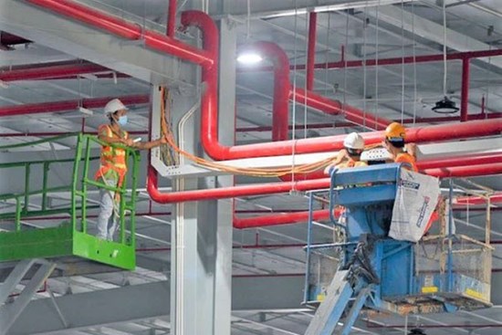 Nhiều công nhân nghi nhiễm COVID-19 đang 