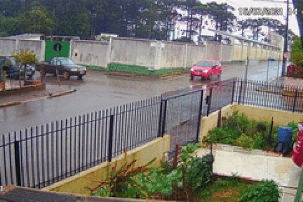 Ngôi nhà 'số nhọ' liên tiếp bị ôtô đâm