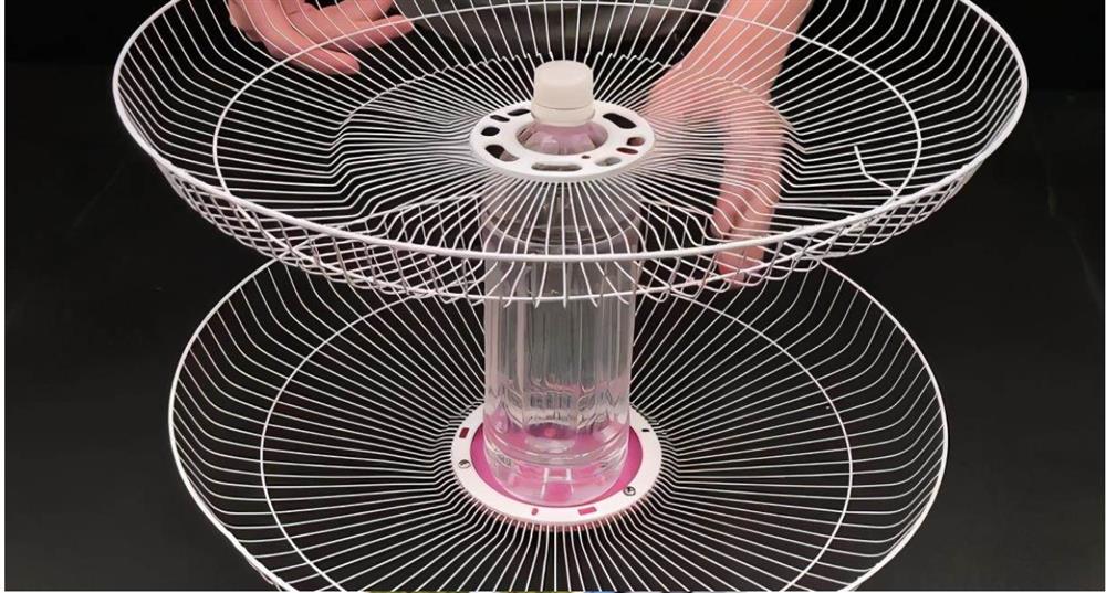 Đừng vội vứt chiếc quạt điện nếu nó bị hỏng, hãy đặt một chai nhựa to ở giữa, cả nhà sẽ đổ xô vào sử dụng-4