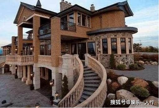 Cận cảnh biệt thự của Huỳnh Hiểu Minh, bên ngoài như tòa lâu đài, nội thất sang trọng bậc nhất, Angelababy sống như công chúa-2
