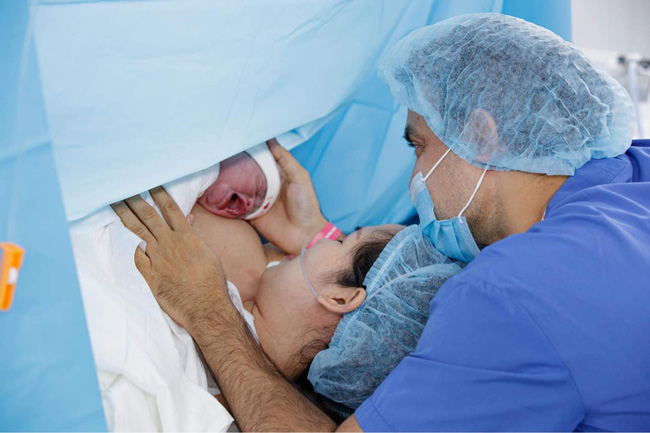 Con gái Võ Hạ Trâm mắc bệnh nhiều trẻ sơ sinh gặp, nguy hiểm thế nào mà khiến mẹ mất ăn mất ngủ?-2