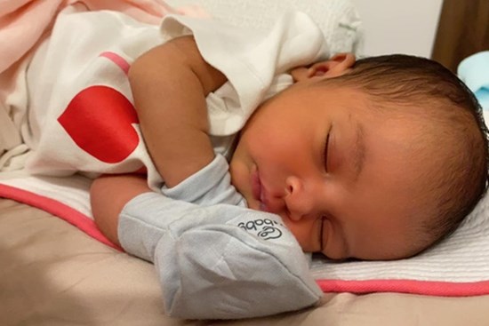 Con gái Võ Hạ Trâm mắc bệnh nhiều trẻ sơ sinh gặp, nguy hiểm thế nào mà khiến mẹ mất ăn mất ngủ?