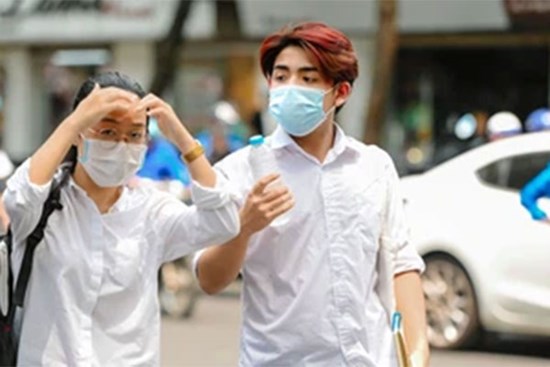 Cập nhật: Điểm sàn nhận hồ sơ đăng ký xét tuyển của các trường ĐH trên cả nước