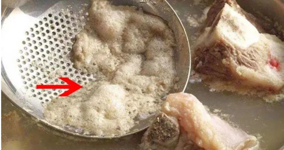 Sự thật về phần bọt trắng trong nước hầm xương mà hàng triệu người không biết, đó có phải là chất bẩn?-1