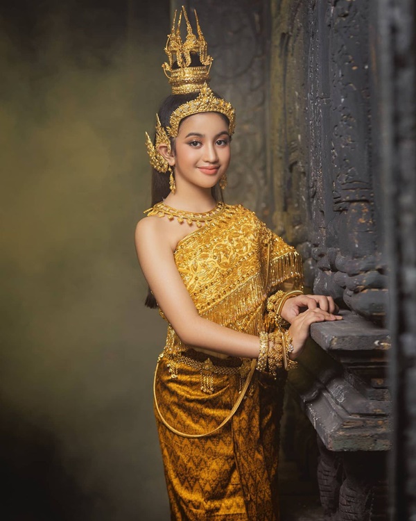 Công chúa cao quý của hoàng gia Campuchia: Gây sốt vì nhan sắc đẹp khuynh thành, lừng danh khắp showbiz-1