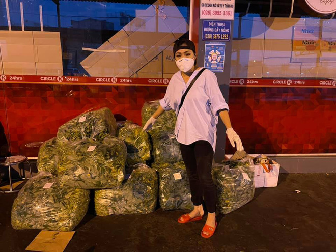 Ca sĩ Phương Thanh bức xúc khi bị mắng là từ thiện lừa đảo-2