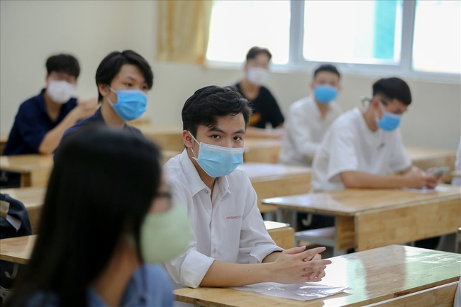 Điều thắc mắc nhất hiện tại: Thí sinh đặc cách tốt nghiệp có được xét vào các trường ĐH top đầu không?-1