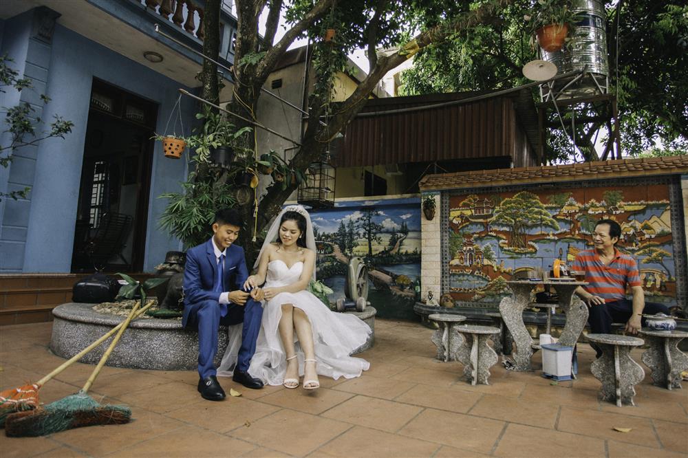 Chàng trai của Ẩm Thực Mẹ Làm đón thành viên mới: Phụ huynh mặc trang phục kỳ lạ chụp ảnh cưới và lời khuyên từ mẹ để hôn nhân hạnh phúc-5