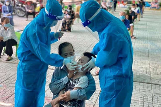 Người đàn ông từ miền Nam về sau 3 lần xét nghiệm mới dương tính SARS-CoV-2