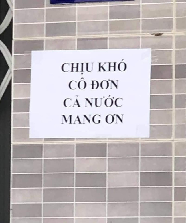 Những chiếc bảng thông báo hạn chế gặp nhau cực mặn khiến ai cũng thấy giãn cách nhẹ nhàng hơn rất nhiều-5