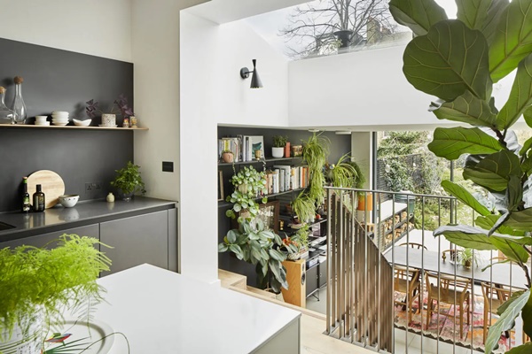 Khám phá nét độc đáo của căn nhà cổ kính, có gu thẫm mỹ cao, đưa thiên nhiên vào trong tận ngóc ngách khiến ai nhìn cũng mê-4