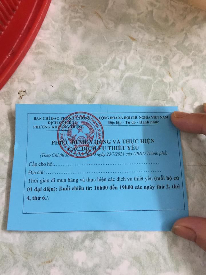 Dân mạng khoe thẻ đi chợ trong những ngày Hà Nội thực hiện giãn cách xã hội-6