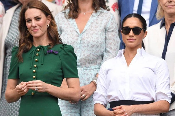 Tiết lộ sai lầm lớn nhất của Hoàng gia Anh khiến họ bị cuốn vào cuộc chiến với Meghan Markle-2