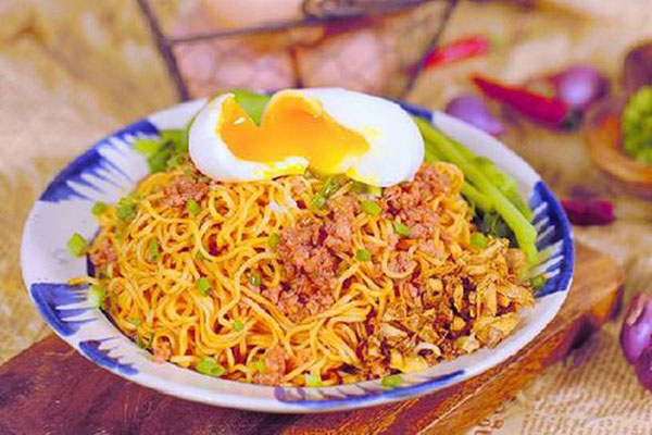 Cuối tuần mẹ đảm đổi vị cho gia đình&nbsp;với món sốt mì Ý&nbsp;thơm ngon, hấp dẫn, chuẩn vị như nhà hàng-6