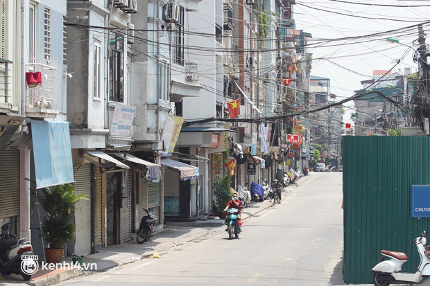 NÓNG: Hà Nội phong tỏa toàn bộ 1 phường của quận Hoàn Kiếm do có dân quân tự vệ dương tính SARS-CoV-2-6