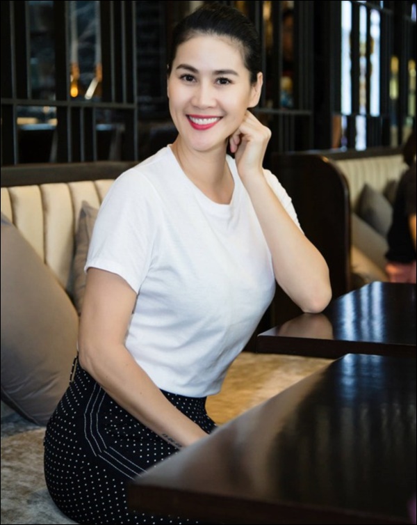 Vườn rau mướt mắt&nbsp;trong biệt thự của&nbsp;Thân Thúy Hà gì cũng có, ngày dịch sẵn thực phẩm xanh tại gia ai cũng thèm-1