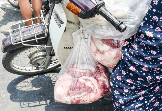 CLIP: Tiếp tế lương thực cho phường Chương Dương bị phong toả với 23 ngàn dân-17