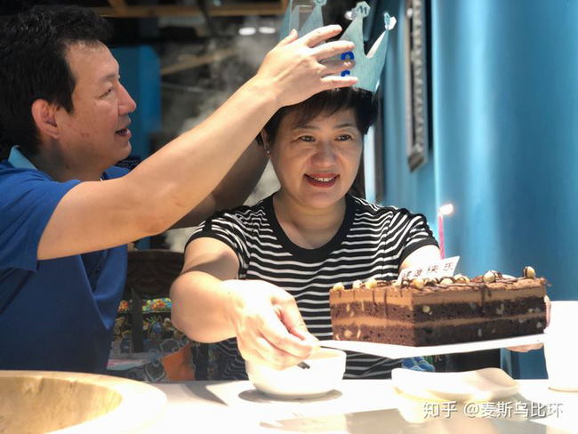 Khác biệt trong mâm cơm để phần con dâu và con trai: Câu chuyện về người mẹ chồng thiên vị&nbsp;khiến tất cả ngã ngửa-1