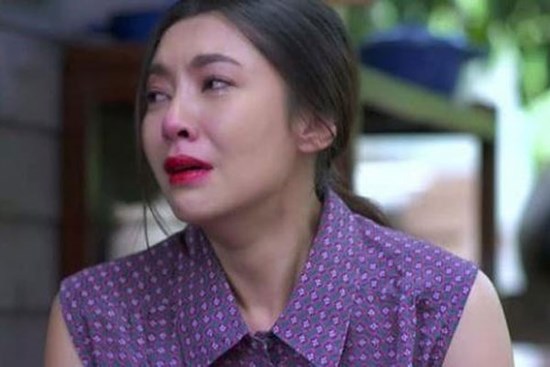 Bí mật chồng tiết lộ trong đêm hôm cưới khiến tôi choáng váng, ngất ngay tại chỗ