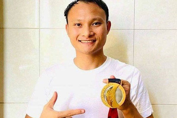 Trọng Hoàng giã từ tuyển Việt Nam-3