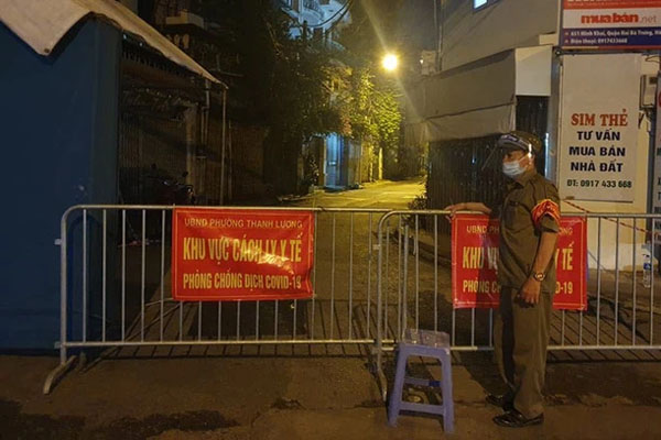 Hà Nội lập các chốt vùng xanh đầu tiên phòng dịch Covid-19, bảo vệ an toàn cho người dân nơi không có dịch-12