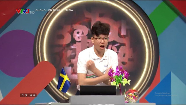 Thí sinh Olympia bị tố tự nhận quen người trong ban ra đề, dùng từ tục tĩu kể chuyện quan hệ tình dục với bạn gái-9