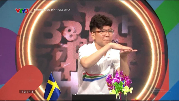 Thí sinh Olympia bị tố tự nhận quen người trong ban ra đề, dùng từ tục tĩu kể chuyện quan hệ tình dục với bạn gái-10