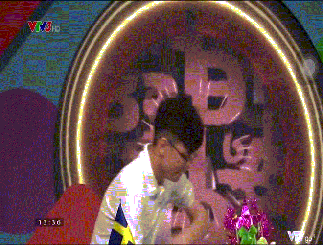 Nam sinh Olympia dùng từ tục tĩu kể chuyện quan hệ tình dục với bạn gái, từng bị đánh giá cười đểu đối thủ - ăn mừng quá khích trên VTV3-5