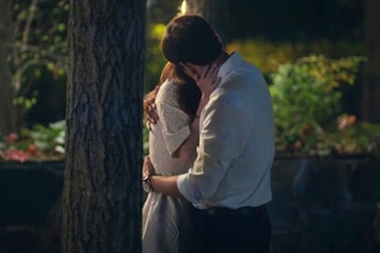 Vợ đảm đang, chu toàn, chồng vẫn lén lút ngoại tình