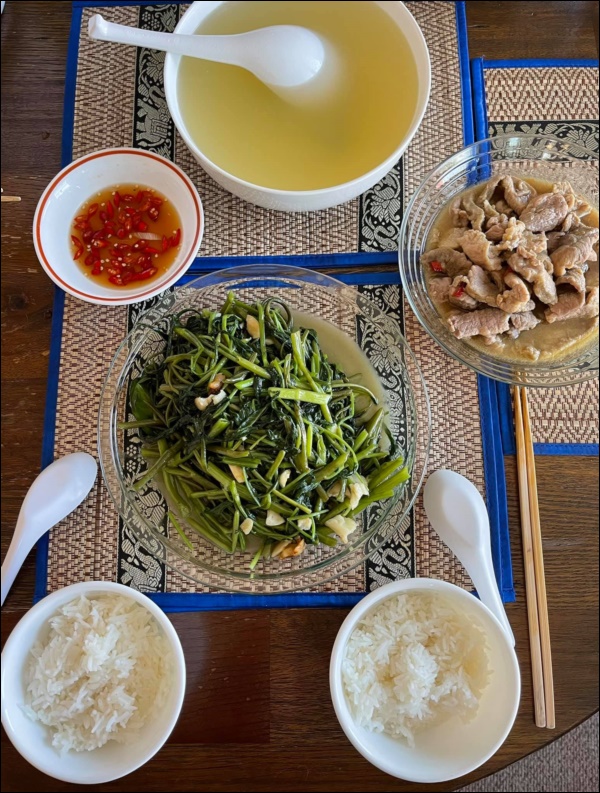 Sang Mỹ sống, Cao Thái Sơn càng chăm chỉ vào bếp nấu ăn, món nào cũng ngon, đậm đà hương vị quê nhà-6