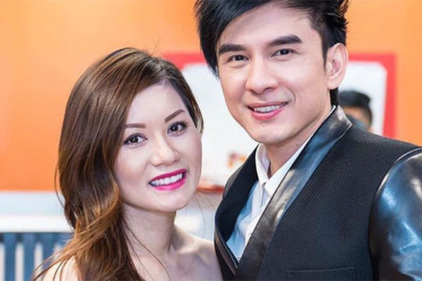 Đan Trường để lộ 1 hành động trên sóng livestream, vô tình tiết lộ quan hệ hiện tại với vợ cũ đại gia sau 1 tháng ly hôn-4