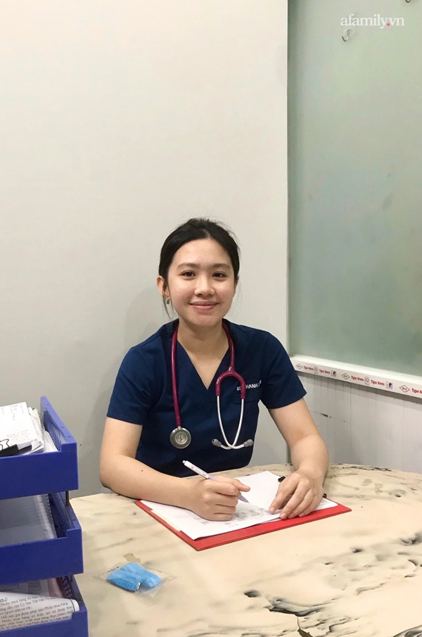 Nữ bác sĩ trong tua cấp cứu giành giật lại sự sống cho bệnh nhân COVID-19: Chưa bao giờ nghĩ tới việc bỏ cuộc!-5