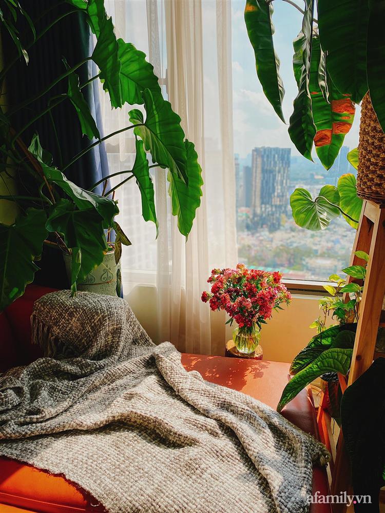 Căn hộ trên tầng cao xanh mát ấn tượng với đủ loại cây nhiệt đới của chàng trai Sài Gòn-7